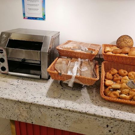 Hotel Apartments Premium Diffuso Caorle 4 Stars - The Suite Are Located In Various Tourist Village And Resort But Always In Caorle - Family Resort - With Or Without Swimming Pool - With Breakfast Room With Supplement - With Private Parking Inside Exteriör bild