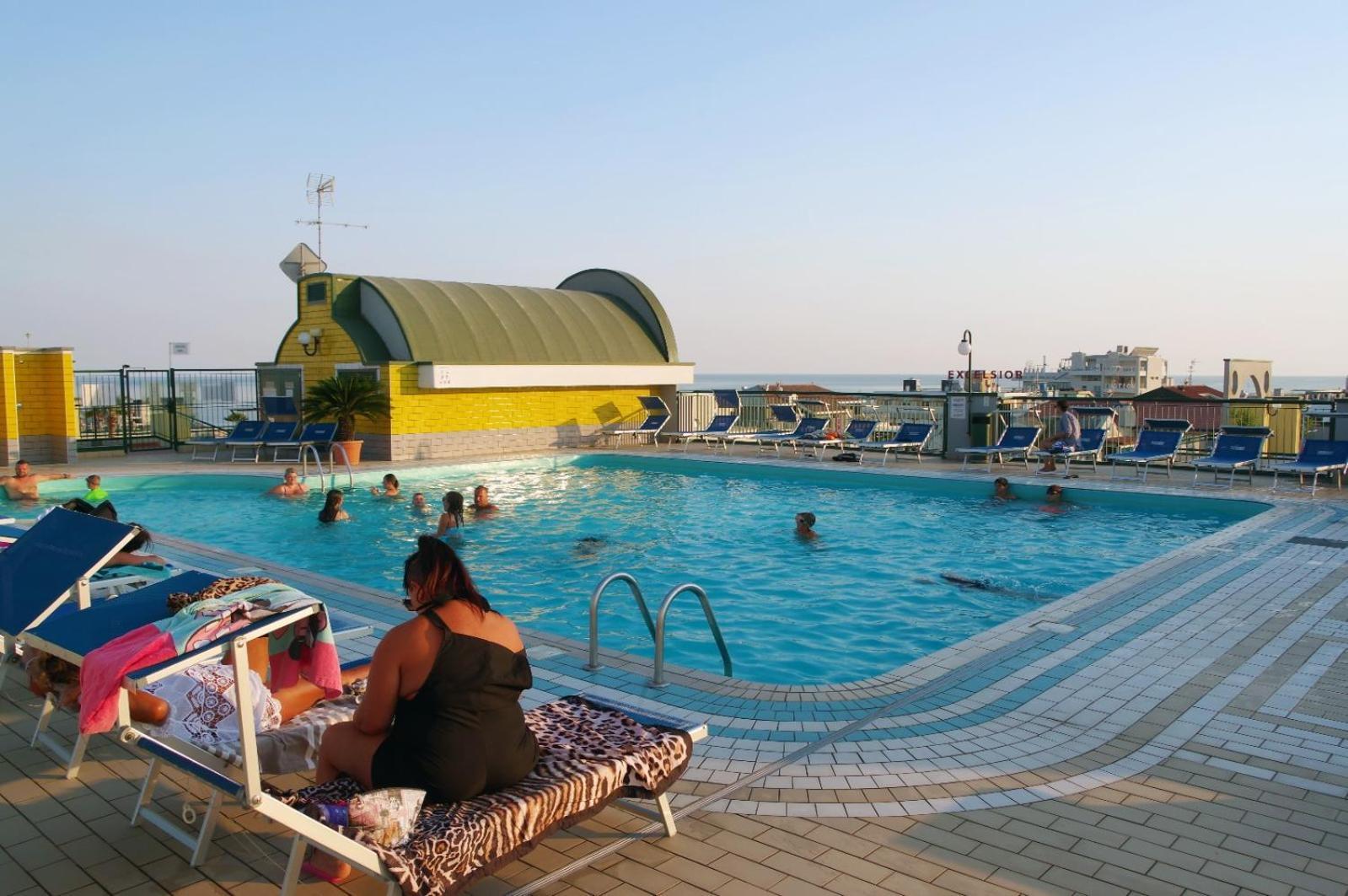 Hotel Apartments Premium Diffuso Caorle 4 Stars - The Suite Are Located In Various Tourist Village And Resort But Always In Caorle - Family Resort - With Or Without Swimming Pool - With Breakfast Room With Supplement - With Private Parking Inside Exteriör bild